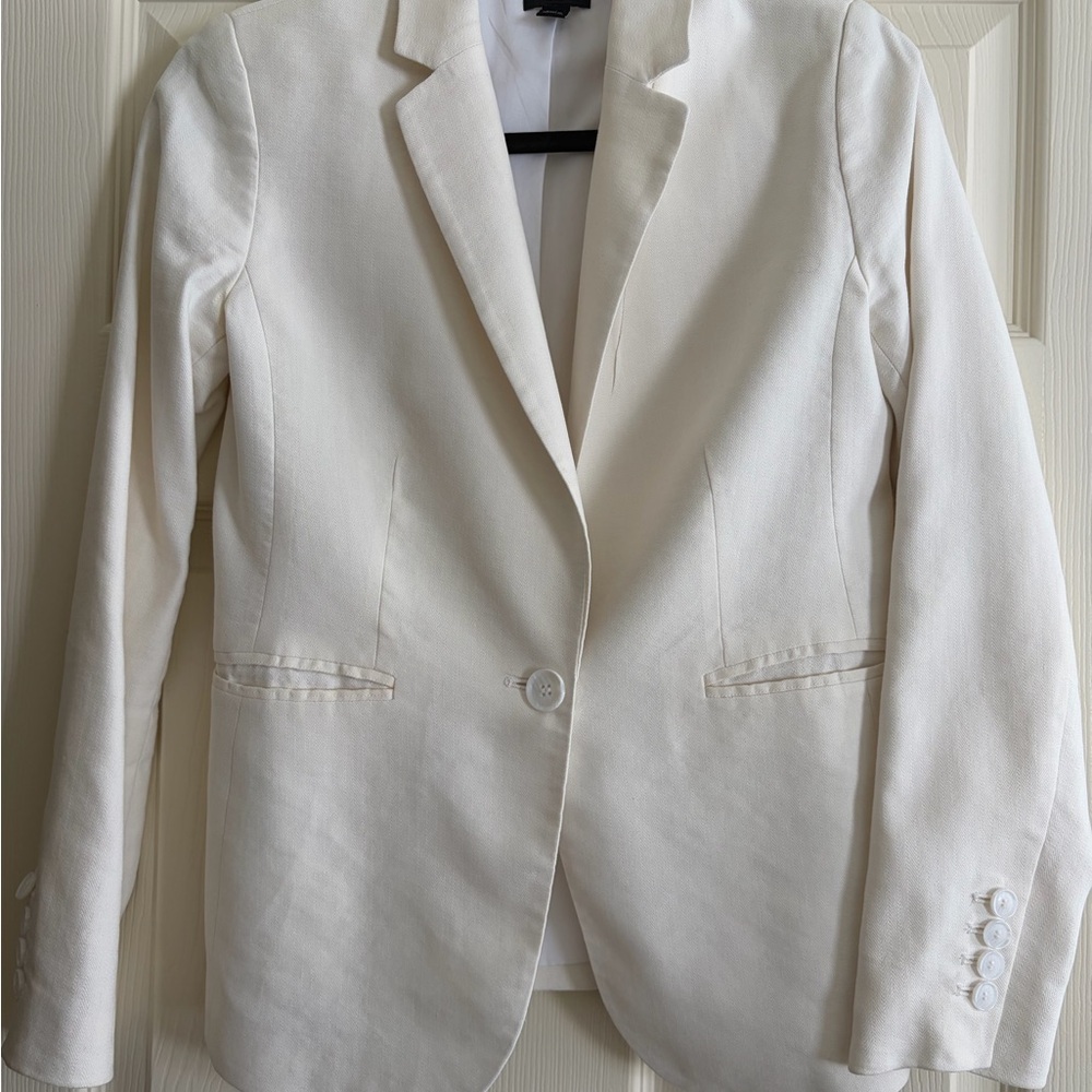 Ann Taylor Classic Cream Blazer